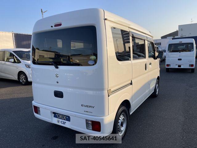Suzuki EVERY 2020-02 297422-2