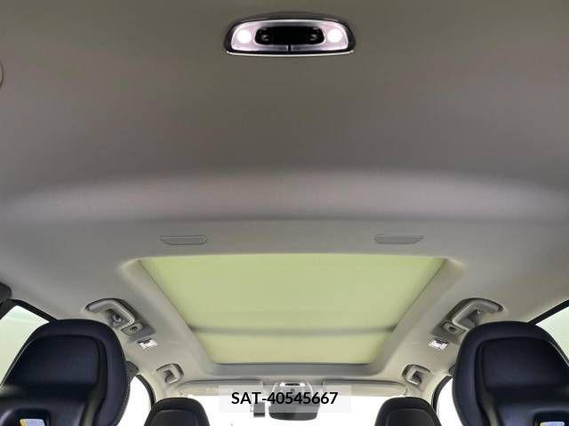 Volvo XC90 2021-05 288838-4