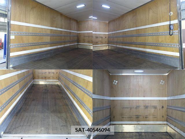 Hino RANGER 2018-02 283675-8