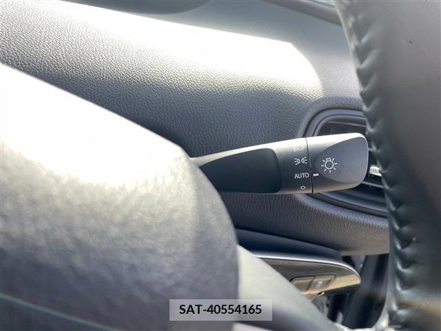 Toyota PRIUS 2019-02 385307-27