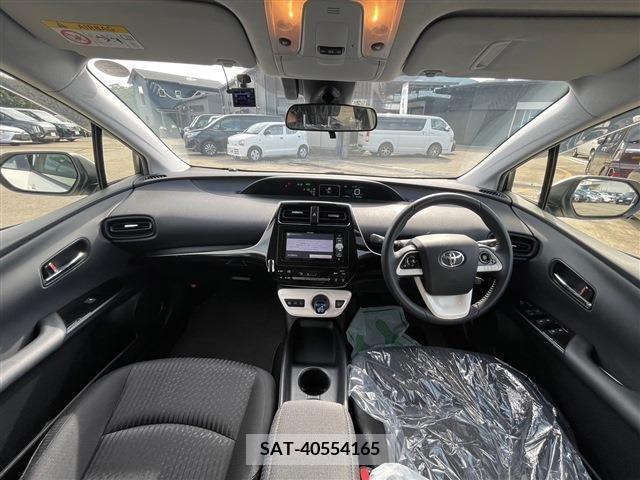 Toyota PRIUS 2019-02 385307-1