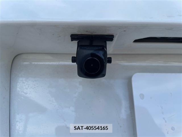 Toyota PRIUS 2019-02 385307-15