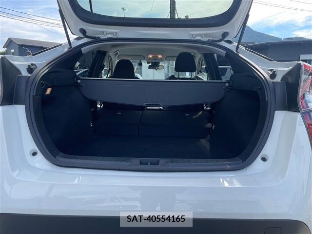 Toyota PRIUS 2019-02 385307-6