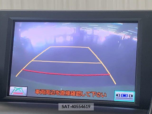 Lexus HS 2011-08 209756-4