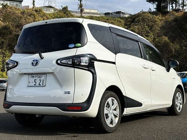 Toyota SIENTA 2019-05 181933-2