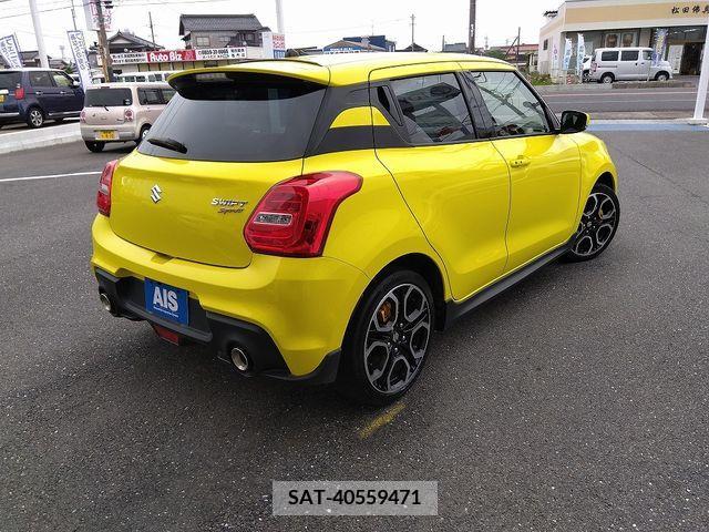 Suzuki SWIFT 2018-08 329627-1