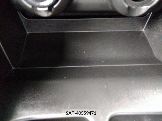 Suzuki SWIFT 2018-08 329627-14