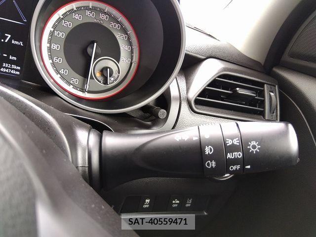 Suzuki SWIFT 2018-08 329627-26