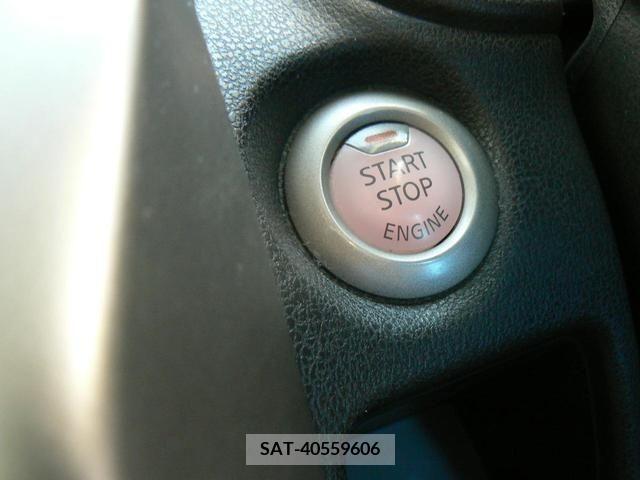 Nissan NOTE 2014-01 205558-11