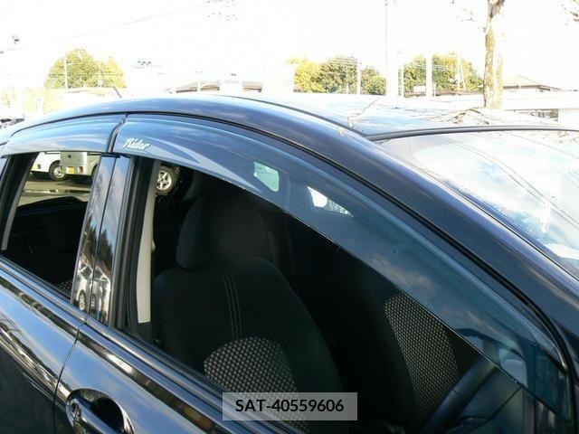 Nissan NOTE 2014-01 205558-18