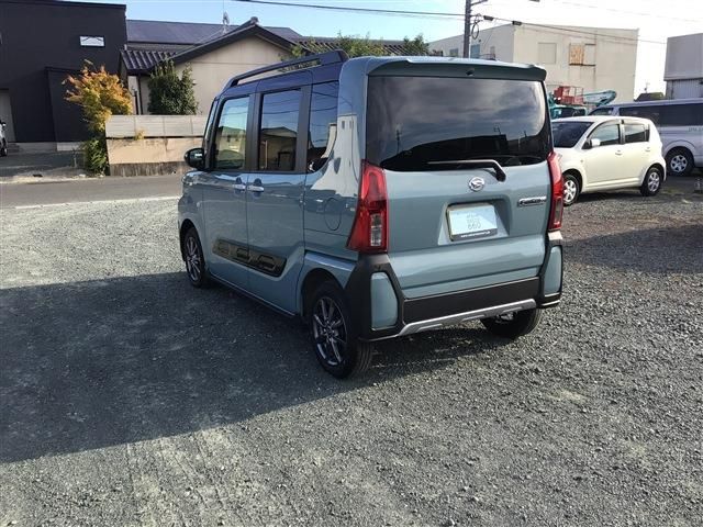 Daihatsu TANTO 2022-10 18942-21