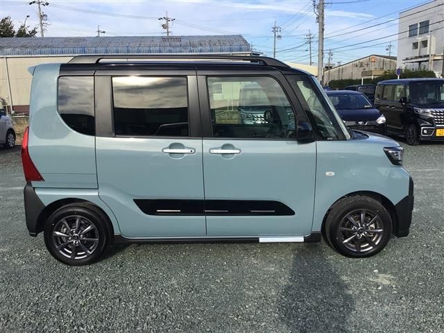 Daihatsu TANTO 2022-10 18942-19