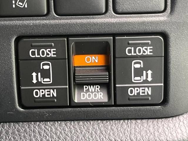 Toyota VOXY 2019-02 6627-7