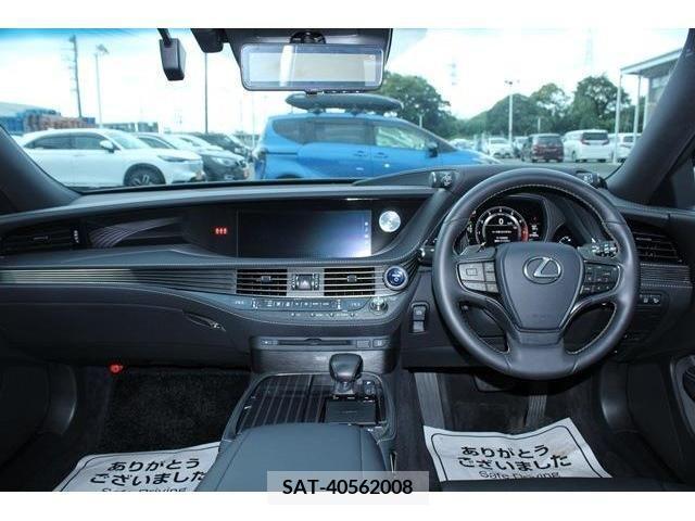 Lexus LS 2018-03 362888-15