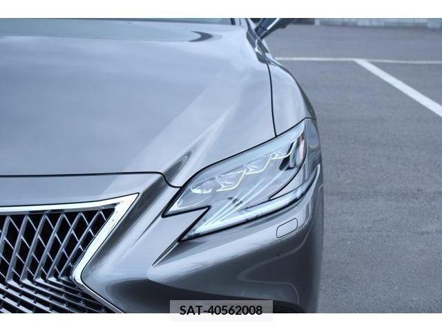 Lexus LS 2018-03 362888-10