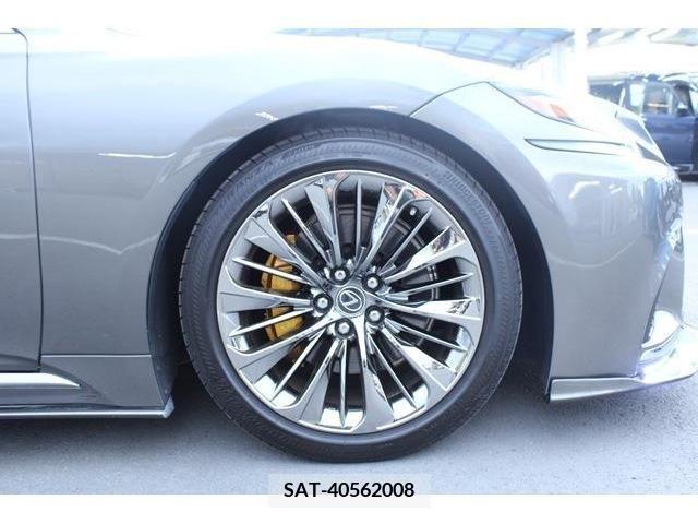 Lexus LS 2018-03 362888-9