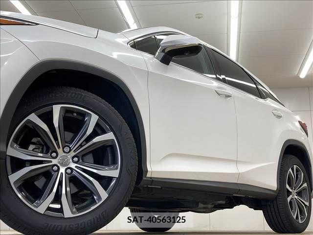 Lexus RX 2017-05 298612-19
