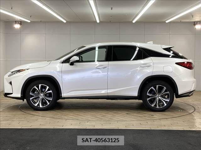 Lexus RX 2017-05 298612-15