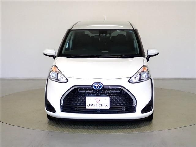Toyota SIENTA 2019-12 184854-4
