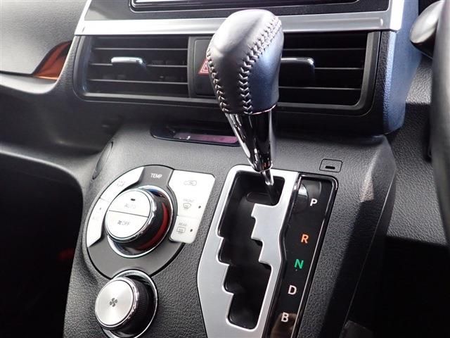 Toyota SIENTA 2019-12 184854-15
