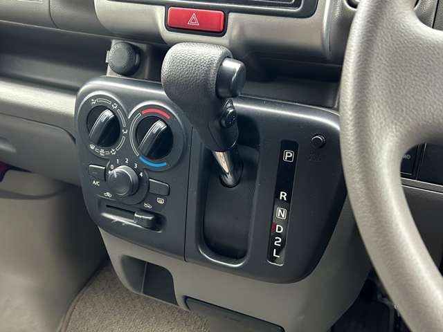 Mitsubishi MINICAB VAN 2022-12 27312-7