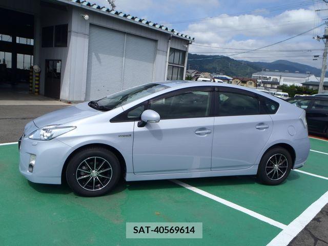 Toyota PRIUS 2011-06 201884-4