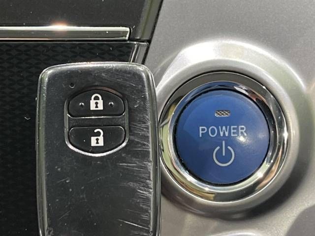 Toyota PRIUS ALPHA 2015-04 22926-4