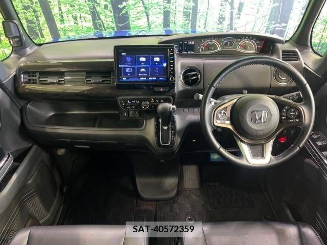 Honda N BOX 2018-11 278849-1