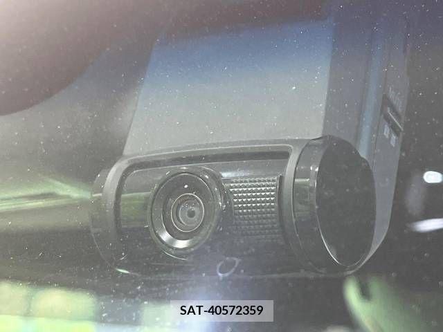 Honda N BOX 2018-11 278849-7