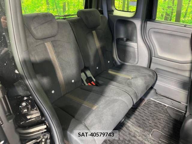 Honda N BOX CUSTOM 2018-05 280149-9