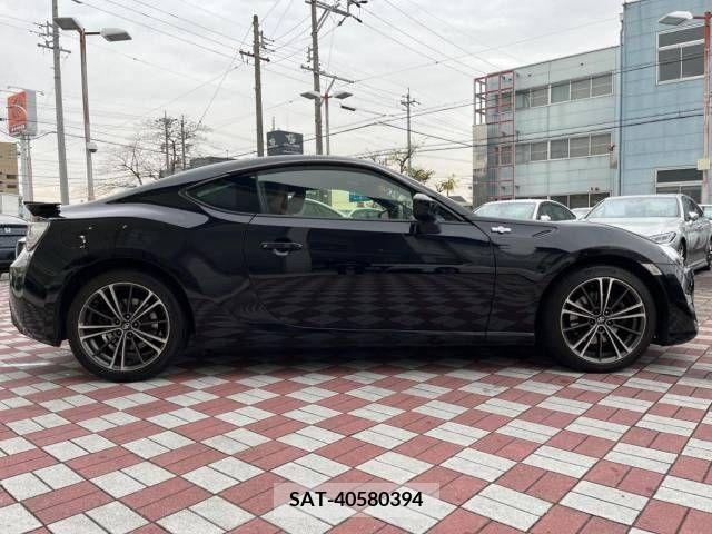 Toyota 86 2015-10 226763-15