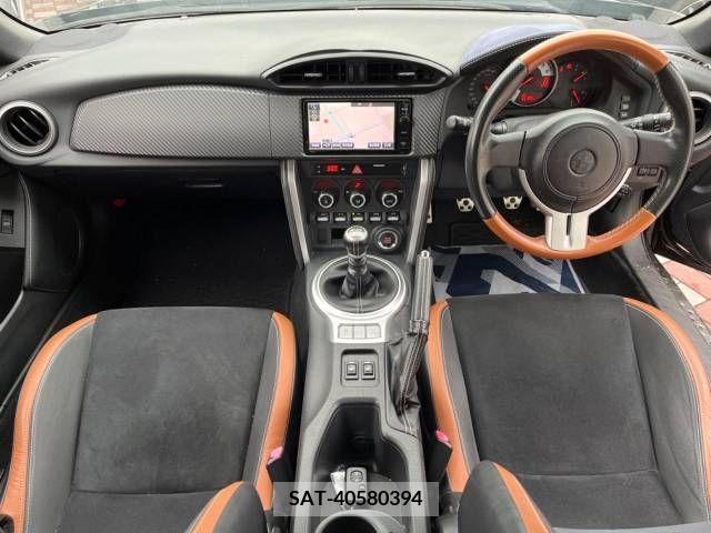Toyota 86 2015-10 226763-1