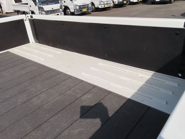 Toyota DYNA TRUCK 2008-09 970-11