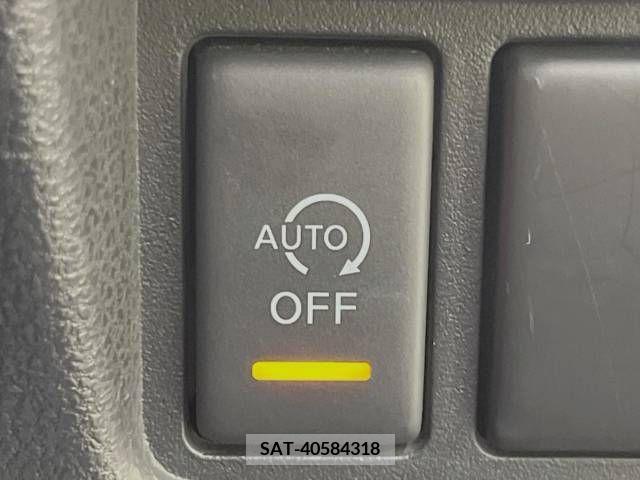 Nissan JUKE 2013-09 274344-4