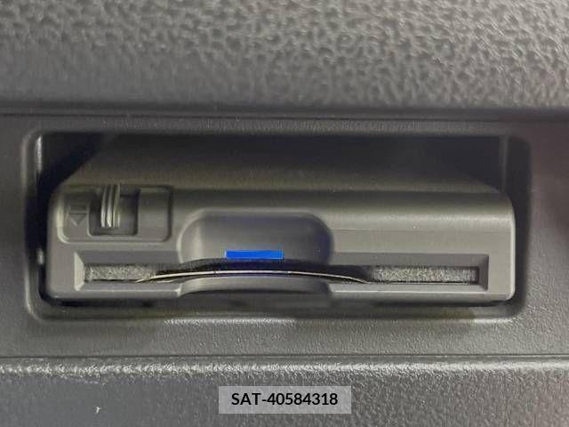 Nissan JUKE 2013-09 274344-6