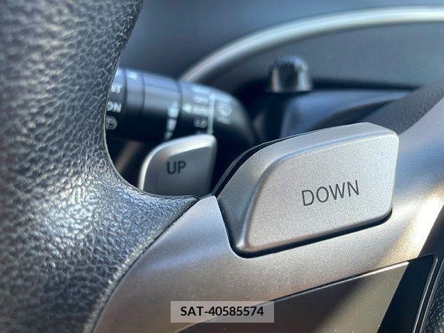Mazda BIANTE 2013-11 206324-15