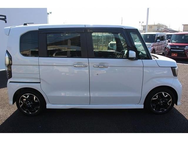 Honda N BOX CUSTOM 2018-06 16693-2
