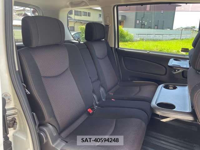 Nissan SERENA 2011-10 367657-21