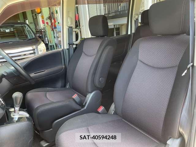 Nissan SERENA 2011-10 367657-20