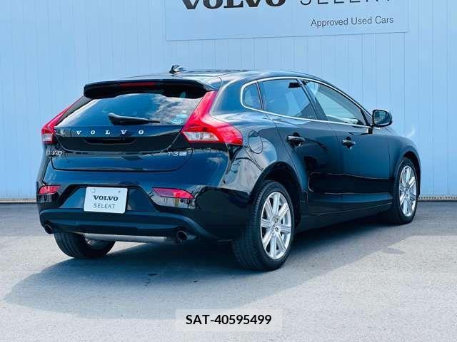 Volvo V40 2020-07 337845-9