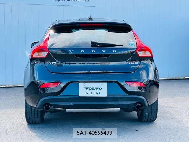 Volvo V40 2020-07 337845-7