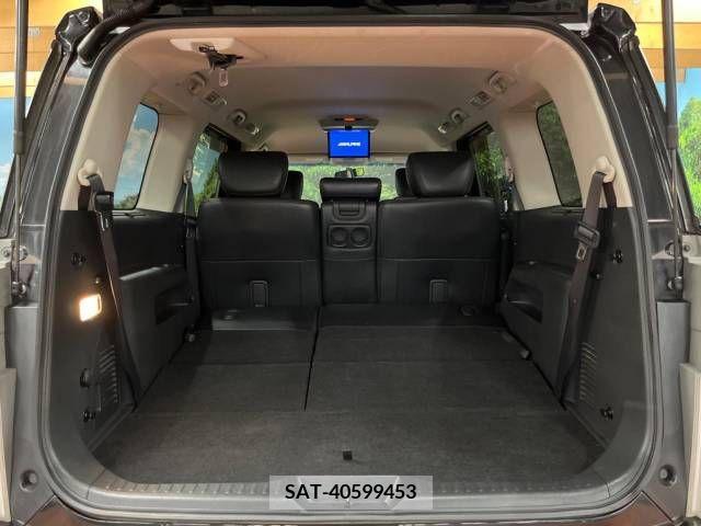 Nissan ELGRAND 2011-08 327642-11