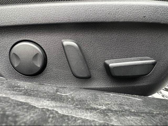 Mazda MAZDA3 2019-11 23675-10