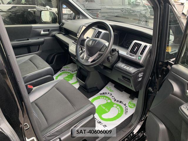Honda e 2013-06 373317-2