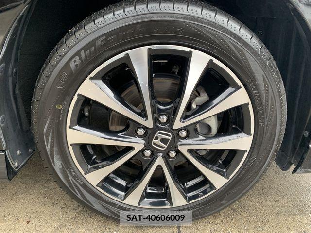 Honda e 2013-06 373317-19