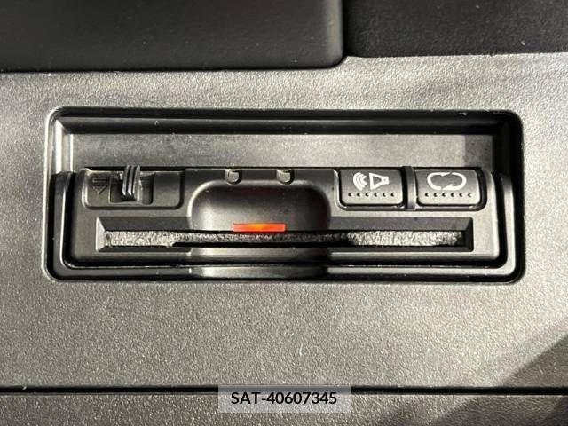 Nissan SERENA 2009-10 284330-4