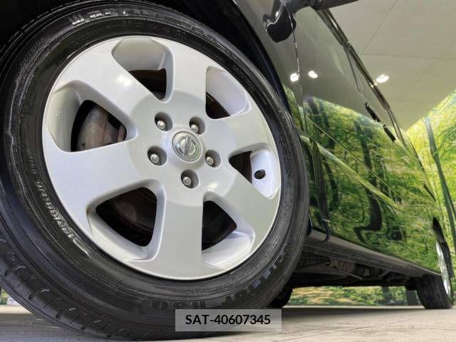Nissan SERENA 2009-10 284330-14