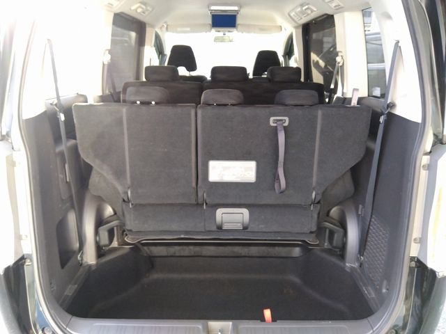 Honda e 2013-03 10983-18