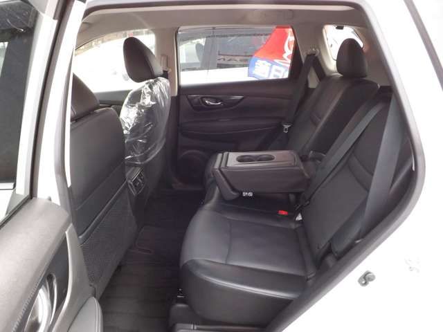 Nissan X-TRAIL 2019-03 9373-14