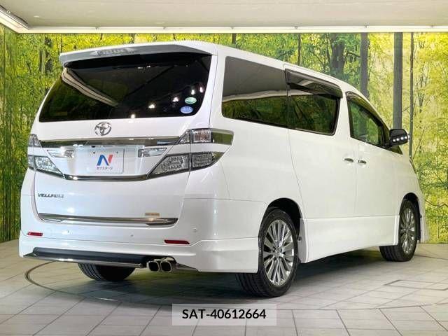 Toyota VELLFIRE 2013-08 351304-18